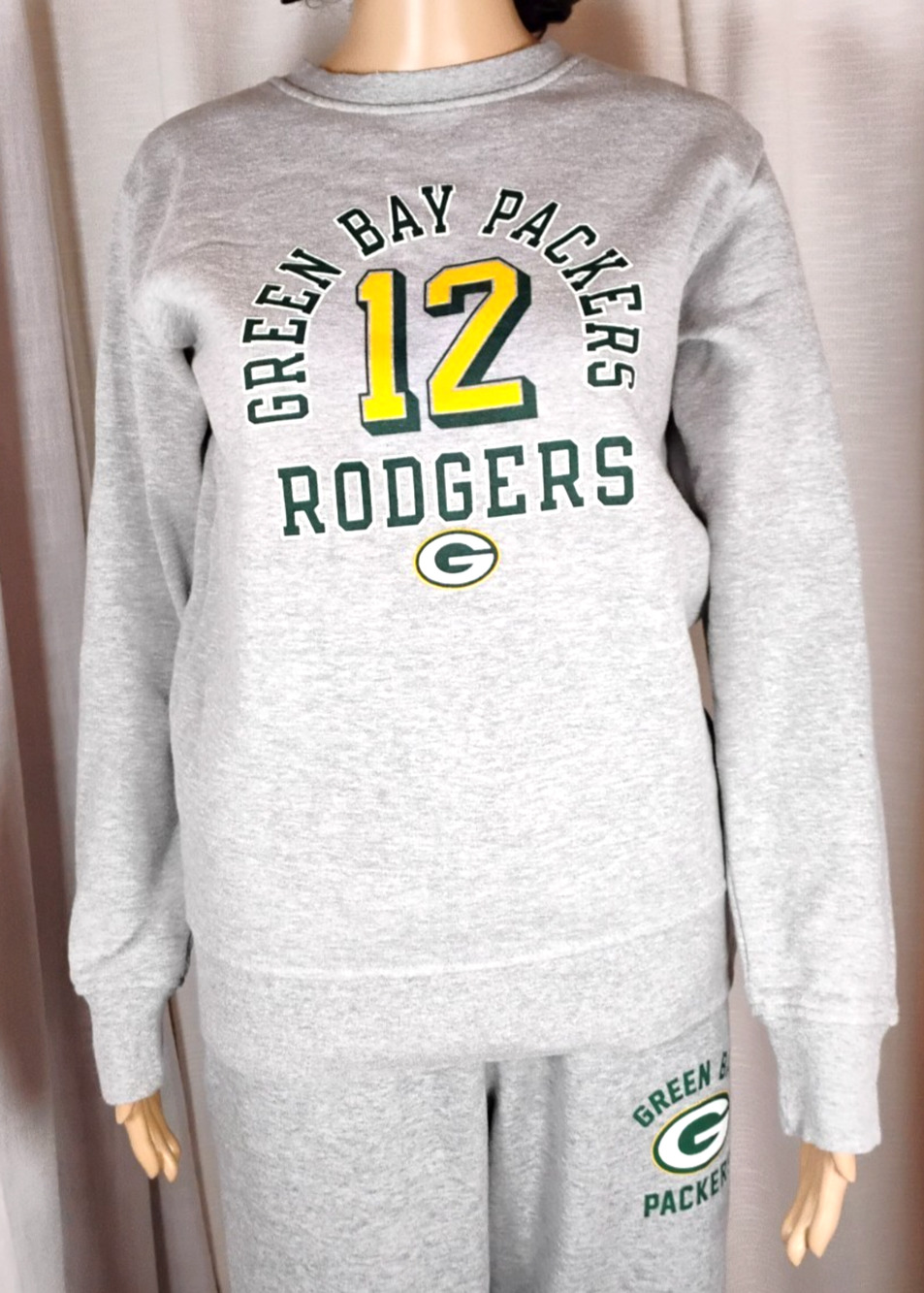 Green Bay Packers Rodgers #12 Crewneck Sweatshirt Small NFL Pro Line Fleece